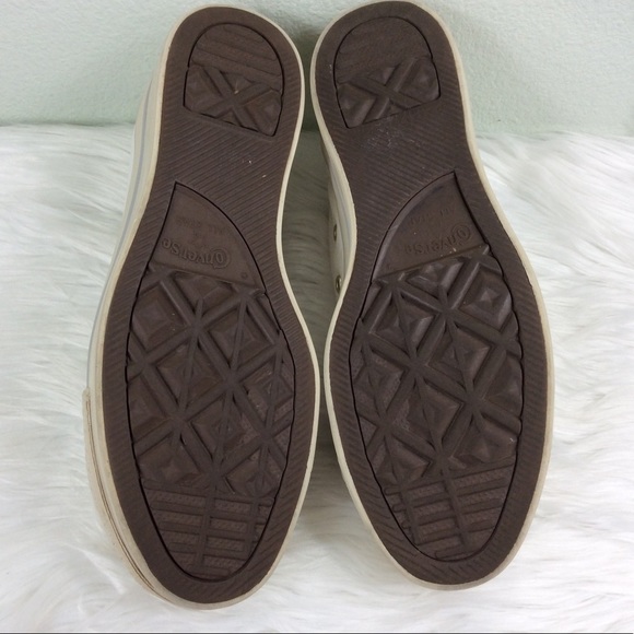 Converse white leather platform sneakers. Cute! - Picture 5 of 8